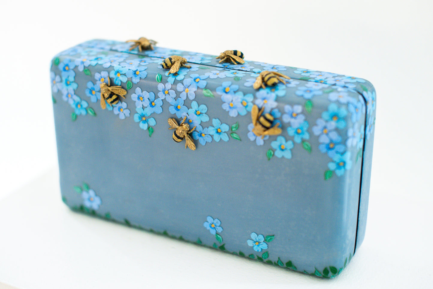 Sakura Minaudière in Blue Parchment