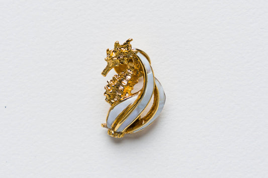 Triton's Brooch: Sea Horse in White Cabebe Shell