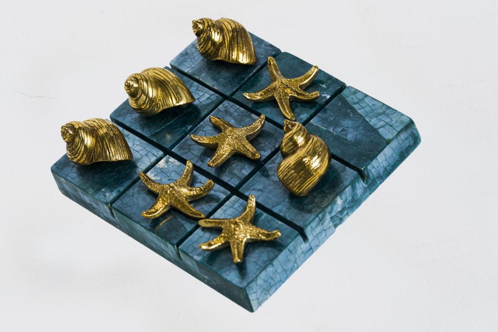 Tic Tac Toe in Blue Hammer Shell