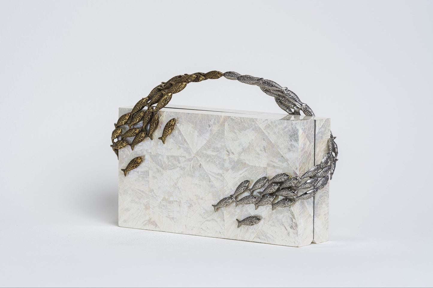 Oceania Minaudiere in White Mother of Pearl