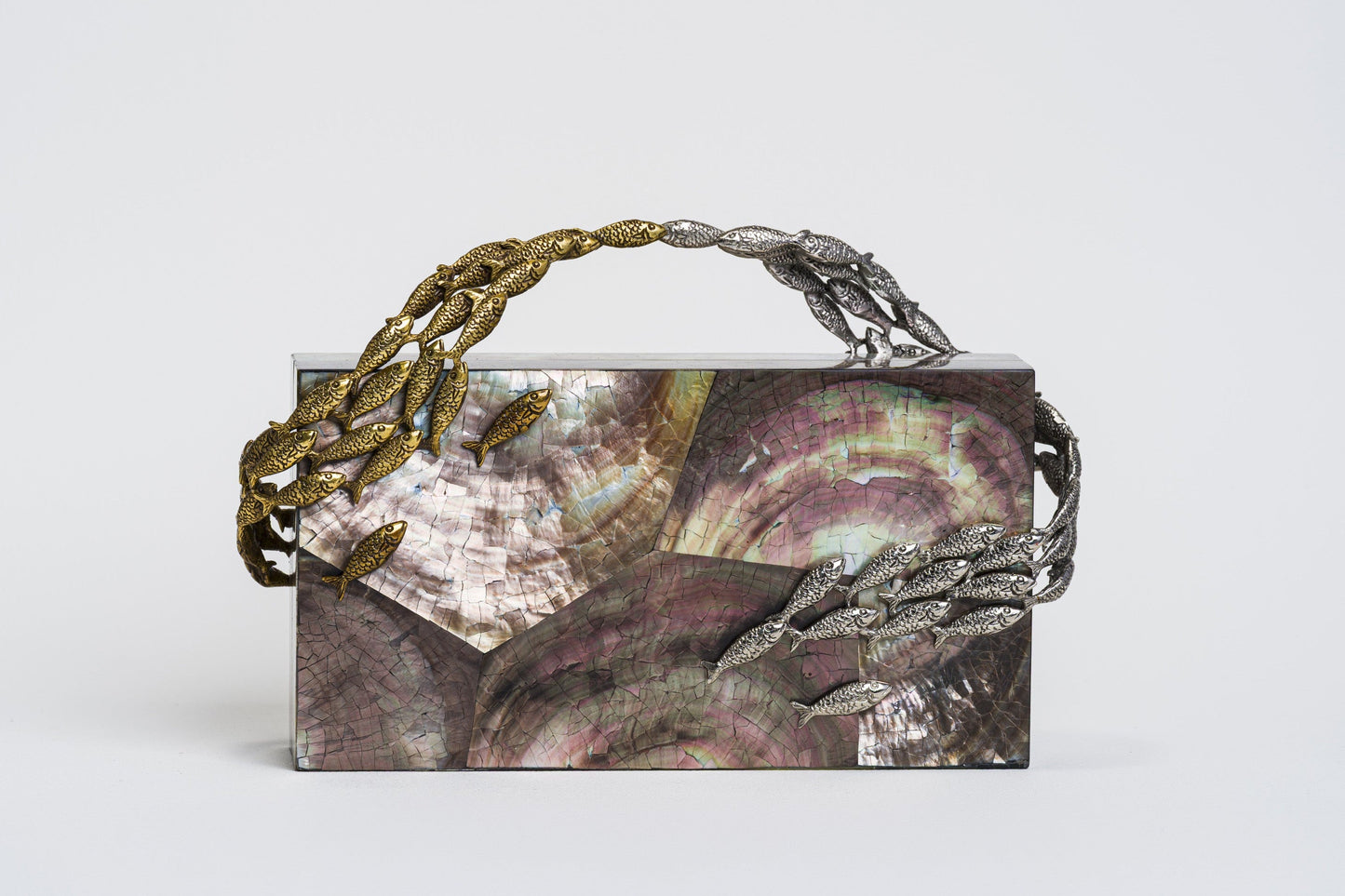 Oceania Minaudiere in Black Lip Shell
