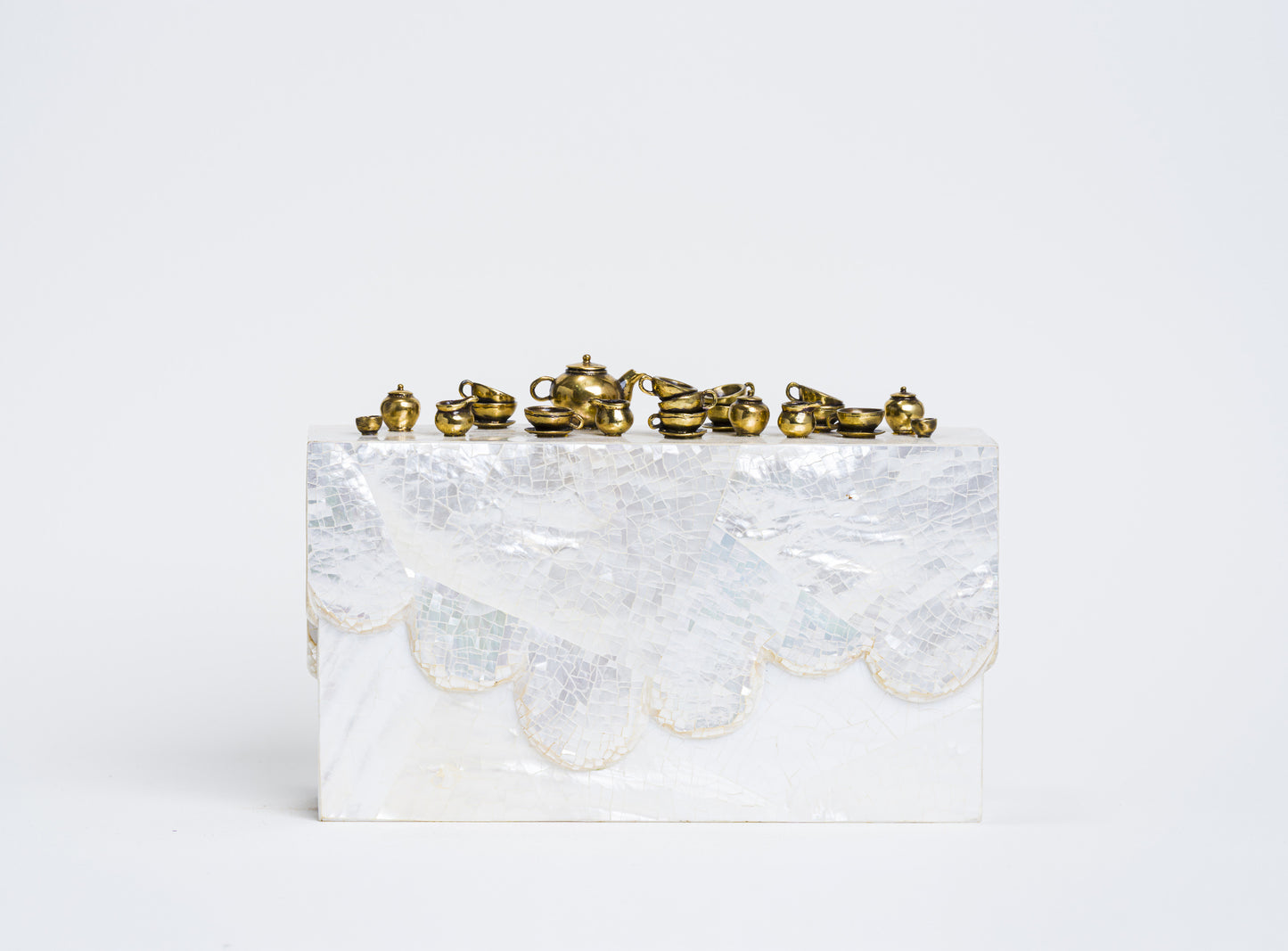 Antoinette the Mad in White Mother of Pearl/White Cabebe Shell