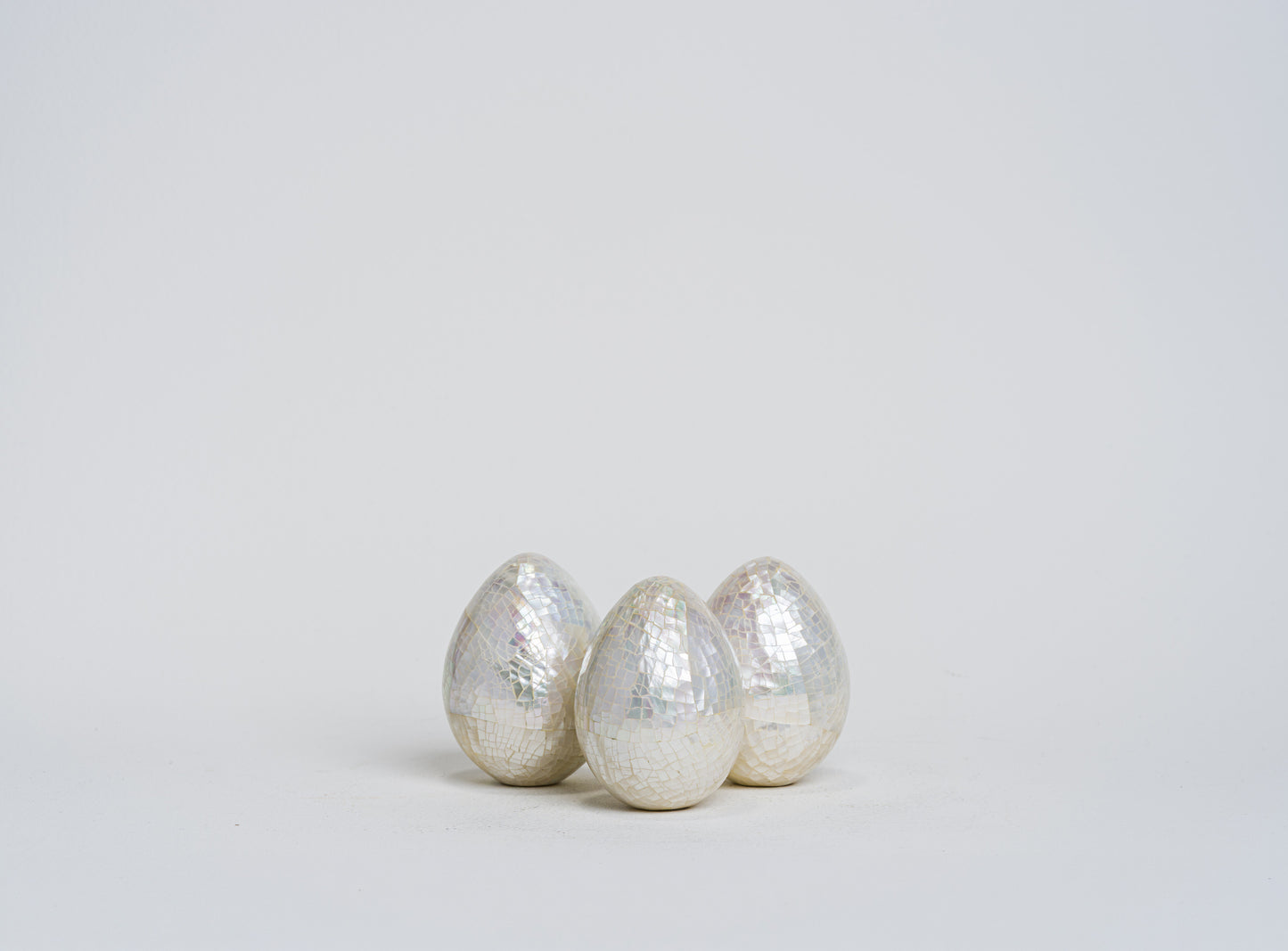Egg in White MOP Shell