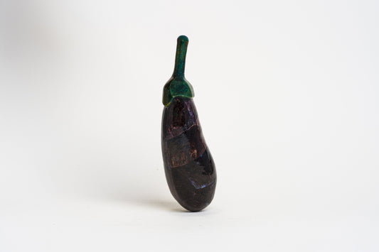 Eggplant in Violet Oyster Shell